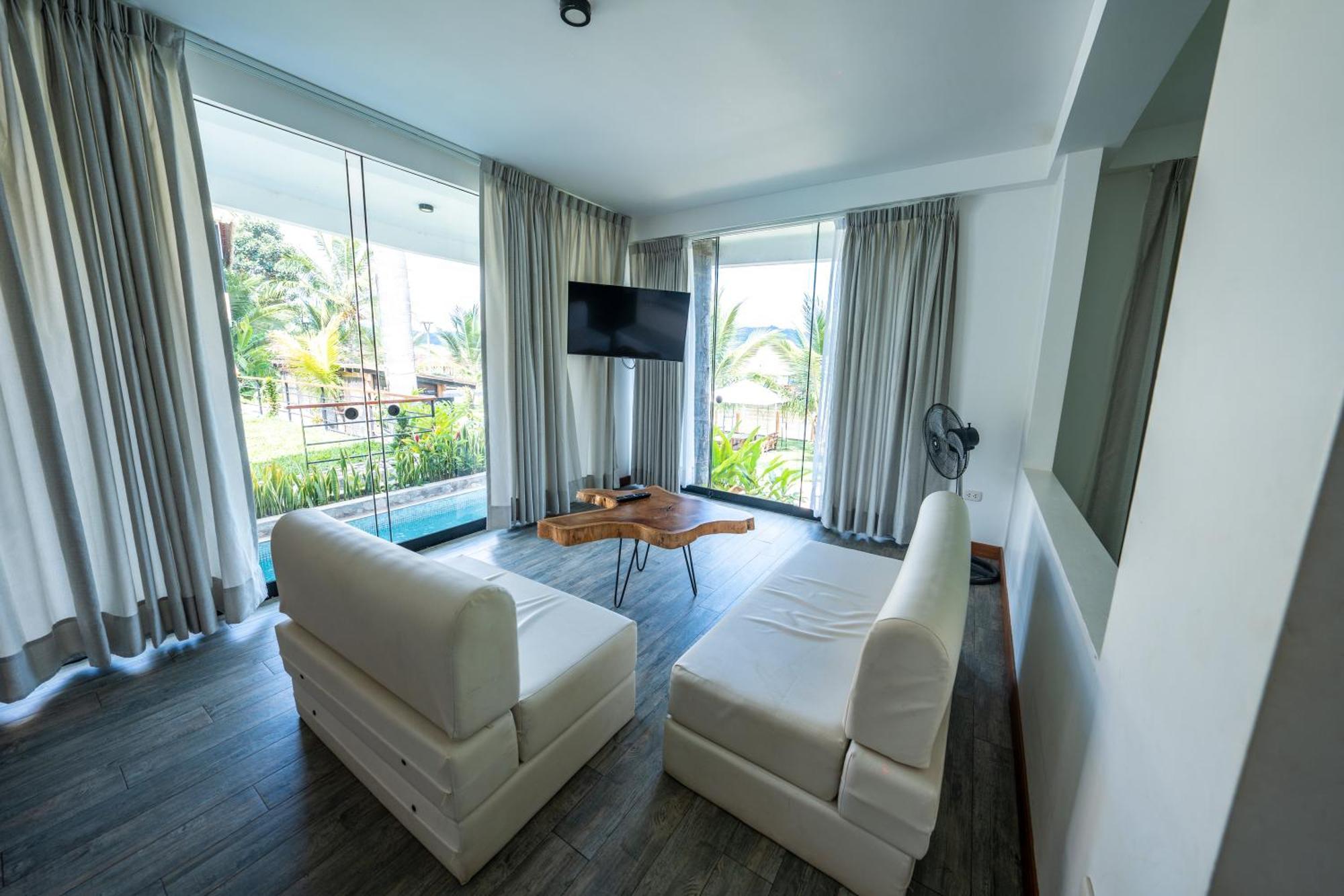 Las Hamacas Hotel Sauce Exterior photo