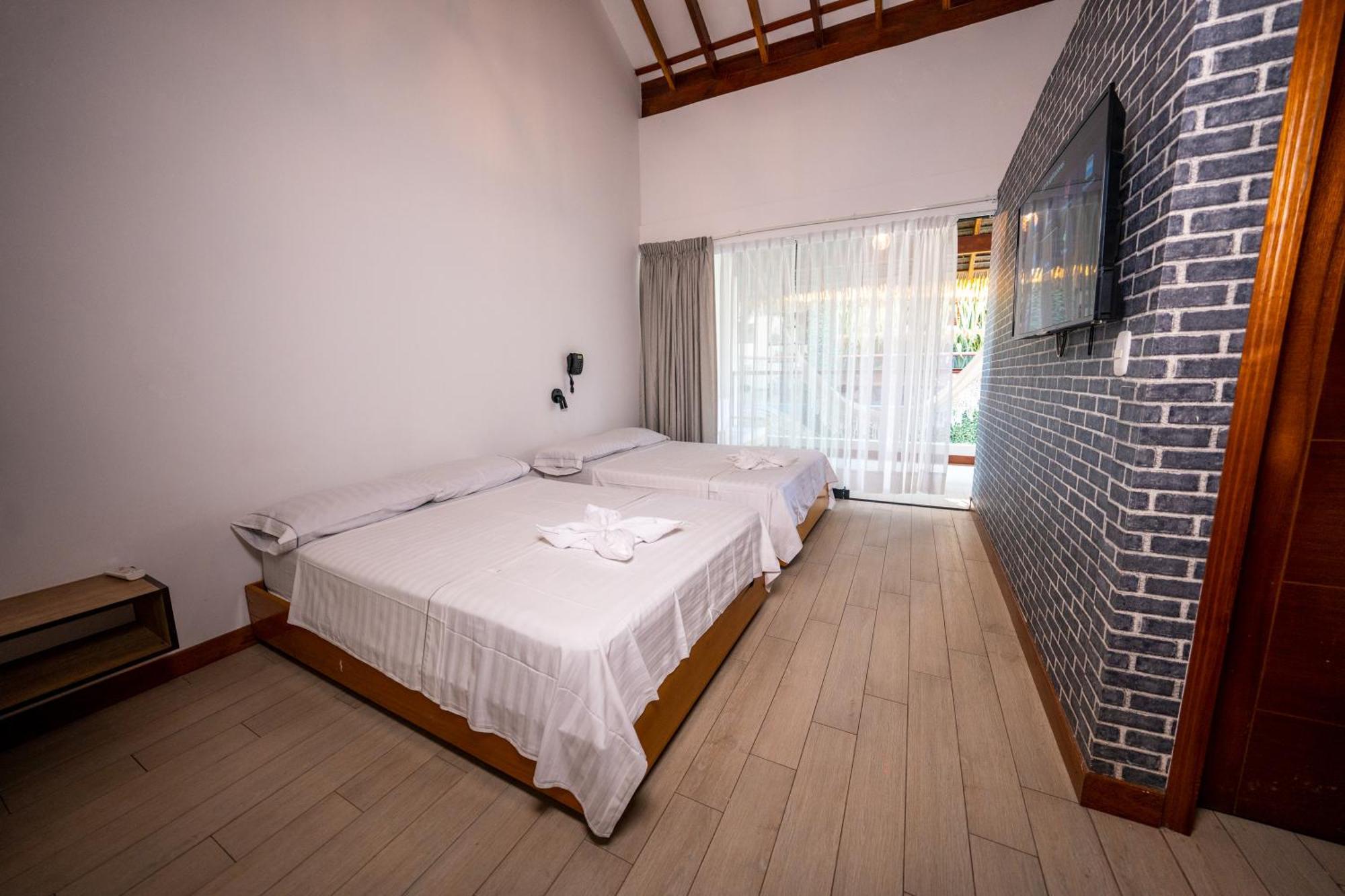 Las Hamacas Hotel Sauce Exterior photo